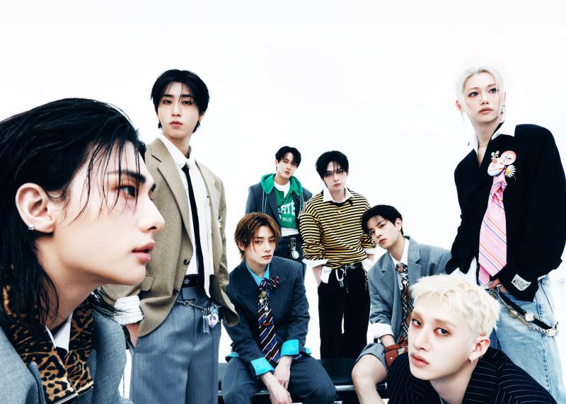 Stray Kids banner